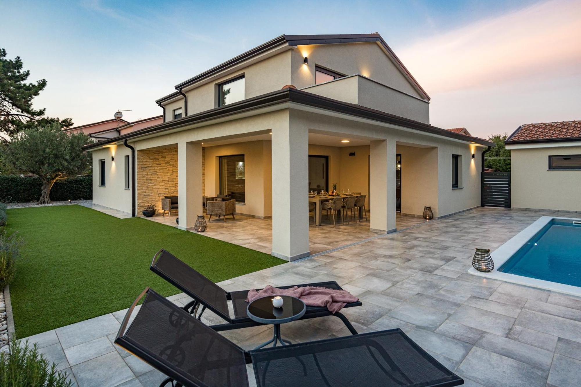 Special Offer! New Luxury Apartment With Pool, Fitness, Outdoor Bar&Grill Buje Exterior foto